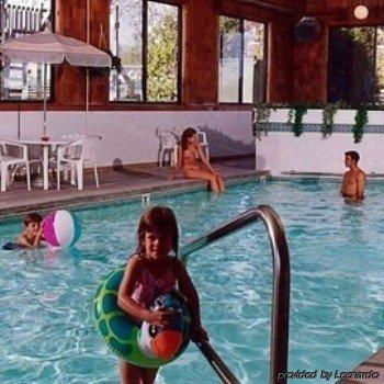 Budget Host Inn & Suites Saint Ignace Fasilitas foto